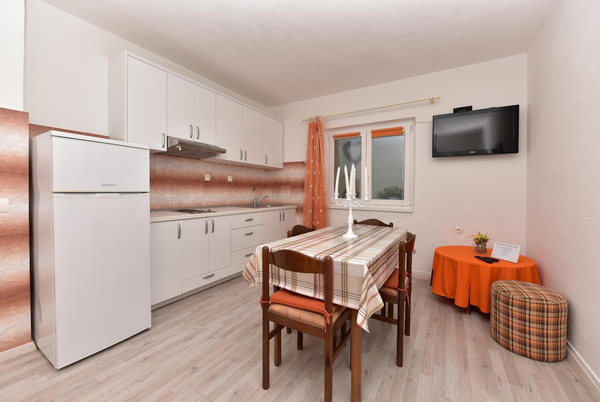 Apartment Sofija Makarska Esterno foto