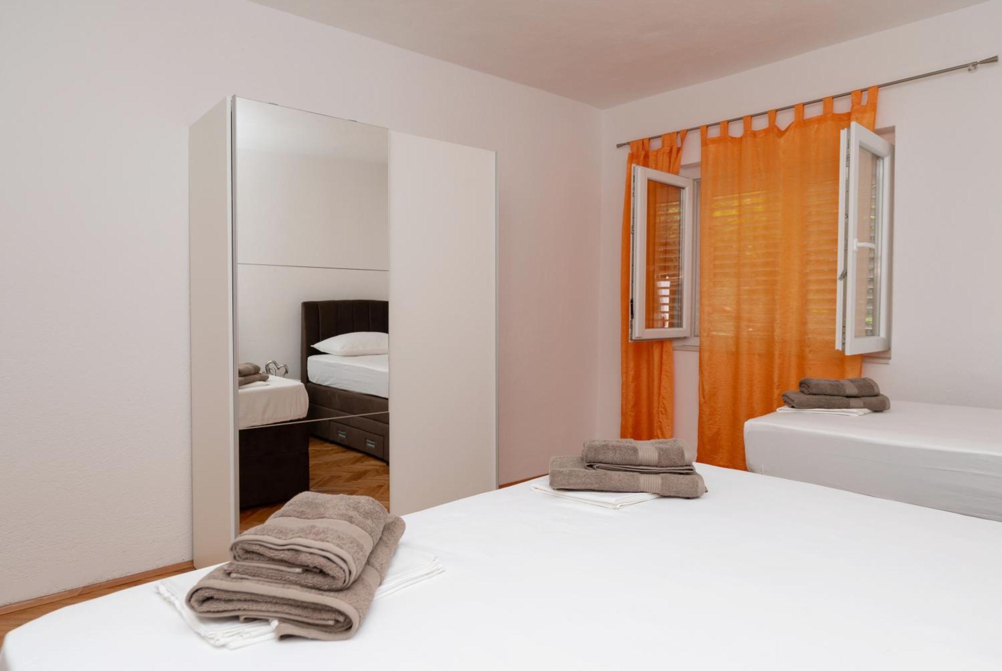 Apartment Sofija Makarska Esterno foto