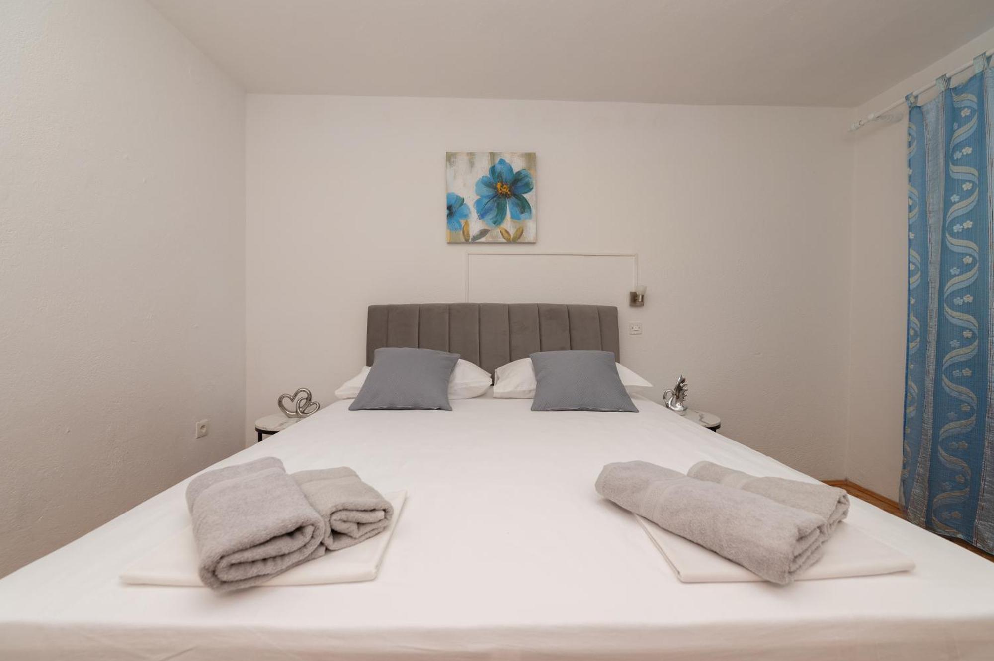 Apartment Sofija Makarska Esterno foto